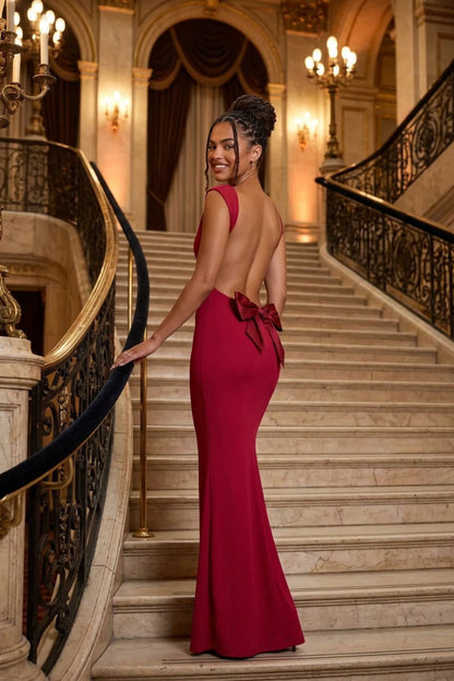Élise Bow Backless Maxi Dress