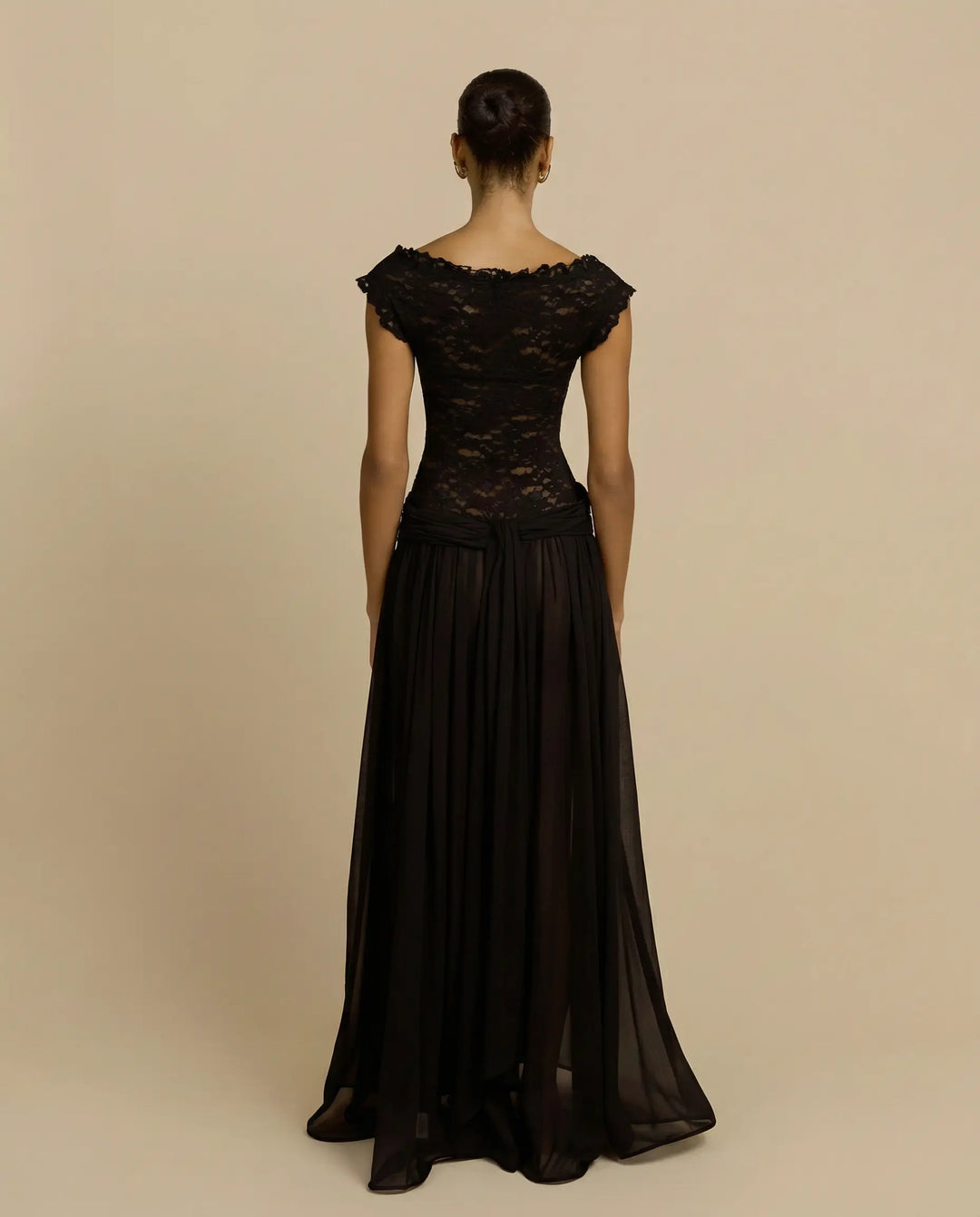 Élira Nocturne Maxi Dress